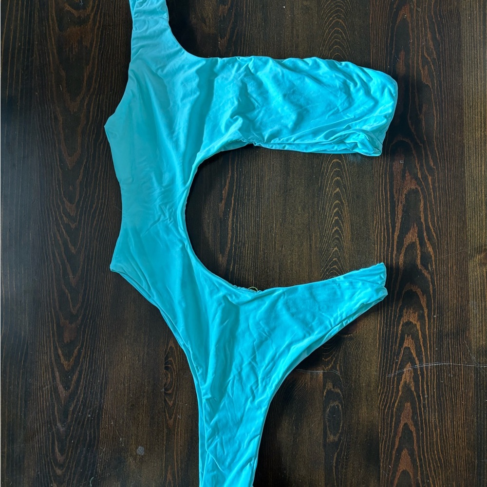 Moana Bikini Bubblegum One-Shoulder Swimsuit